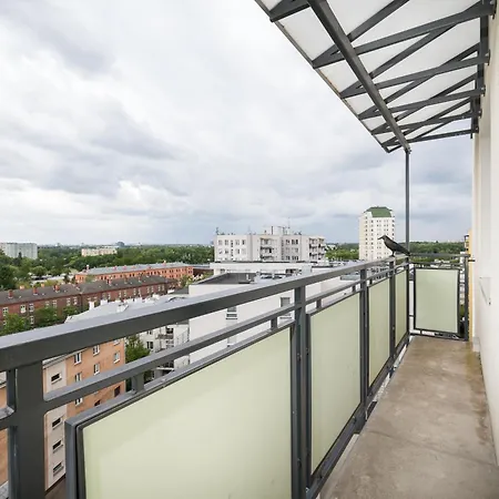 Appartement Metro Szwedzka Homely By Bookinghost