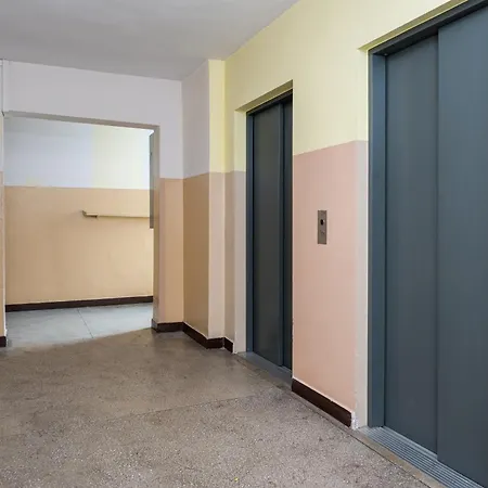 Metro Szwedzka Homely By Bookinghost Appartement Warschau
